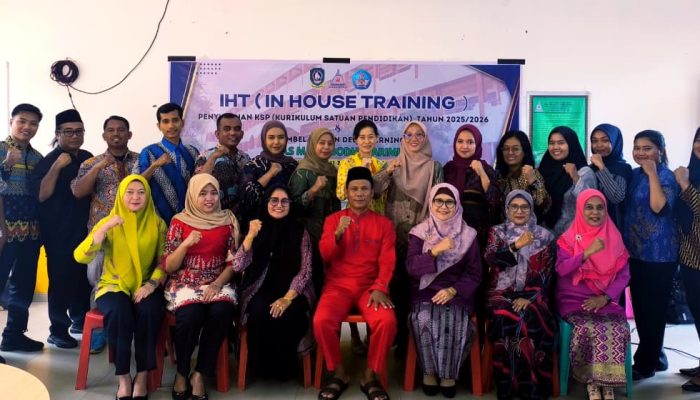 IHT ( In House Training ) Penyusunan KSP (Kurikulum Satuan Pendidikan)  Tahun 2025/2026 dan pembelajaran Deep learning